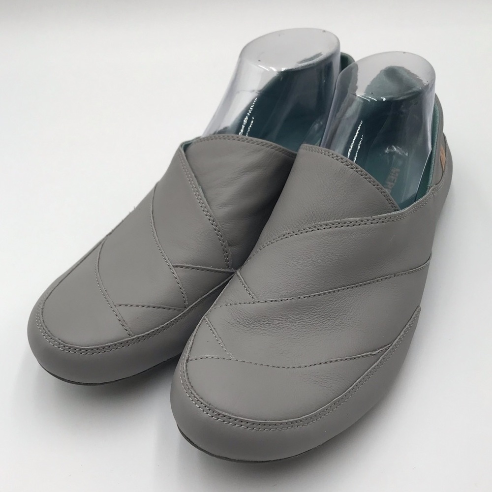 Merrell Women's Gray Slip-On Loafers - Picture 3 of 10